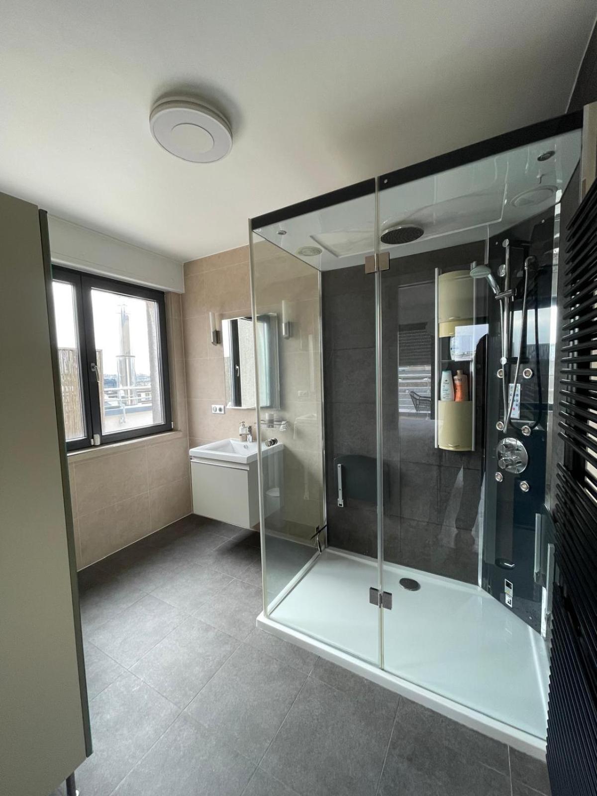 Lux Penthouse - Office, Terrace, Gym & Parking Apartment Luxembourg Ngoại thất bức ảnh